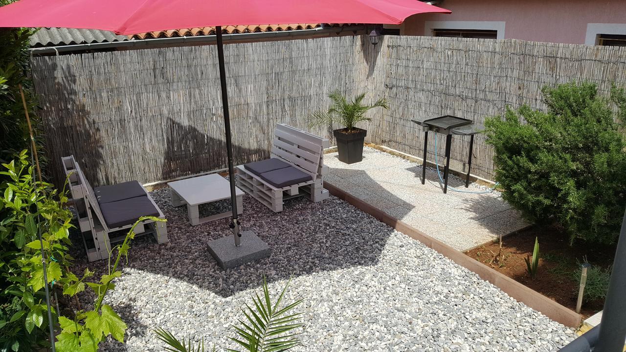 Apartment Korado Pula Exterior foto