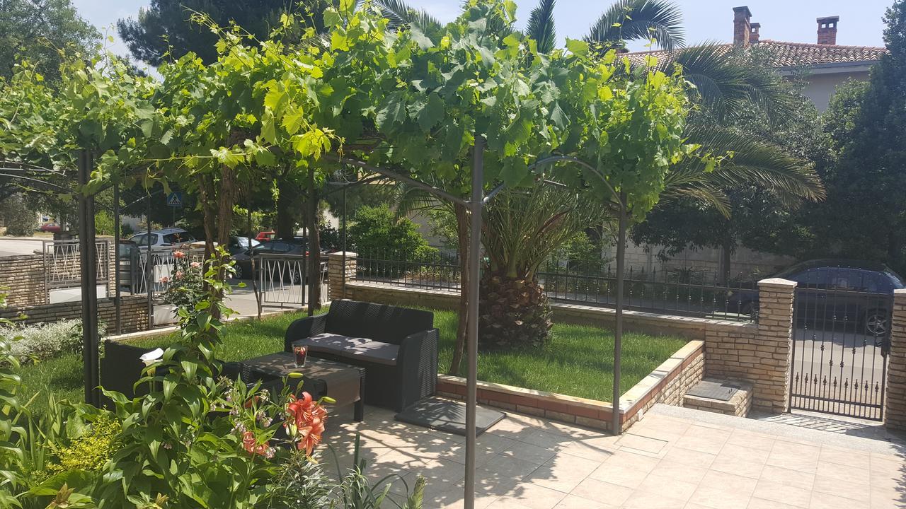 Apartment Korado Pula Exterior foto